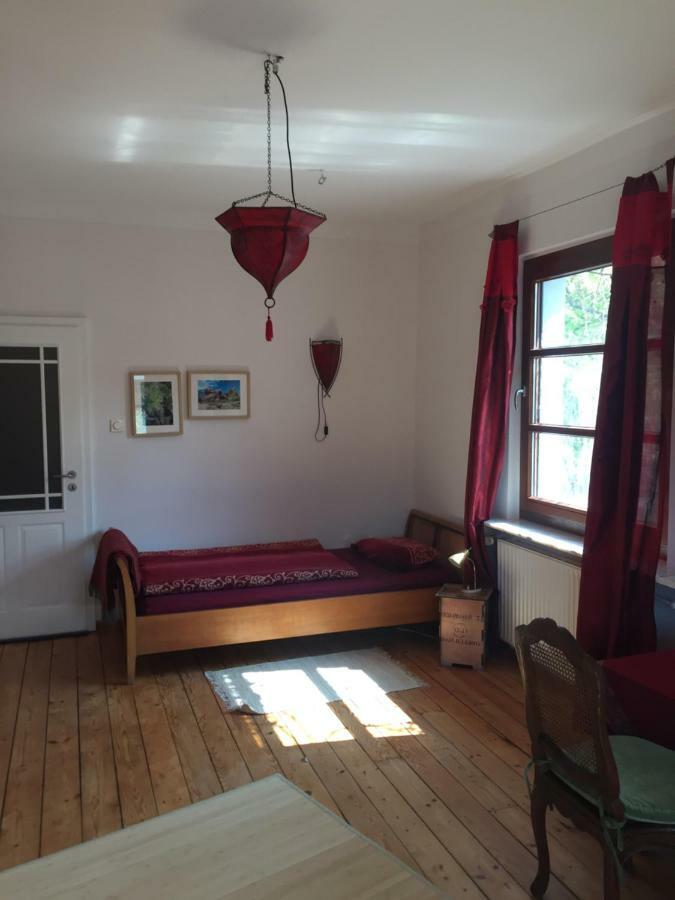 Messezimmer Naehe Zentrum Koln Bagian luar foto